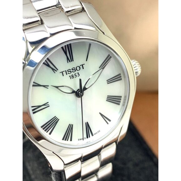 Tissot Women's Watch Swiss Quartz Mother of Pearl Dial Silver T1122101111300 - Picture 12 of 13